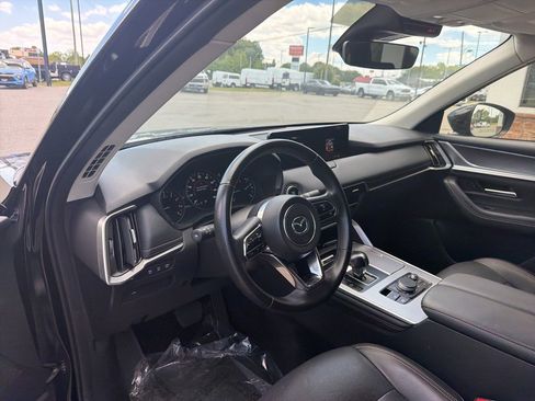 Used 2025 MAZDA CX-90 3.3 Turbo w/ Preferred Package AWD/4WD image 4
