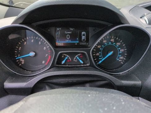 Used 2016 Ford Escape SE FWD image 13