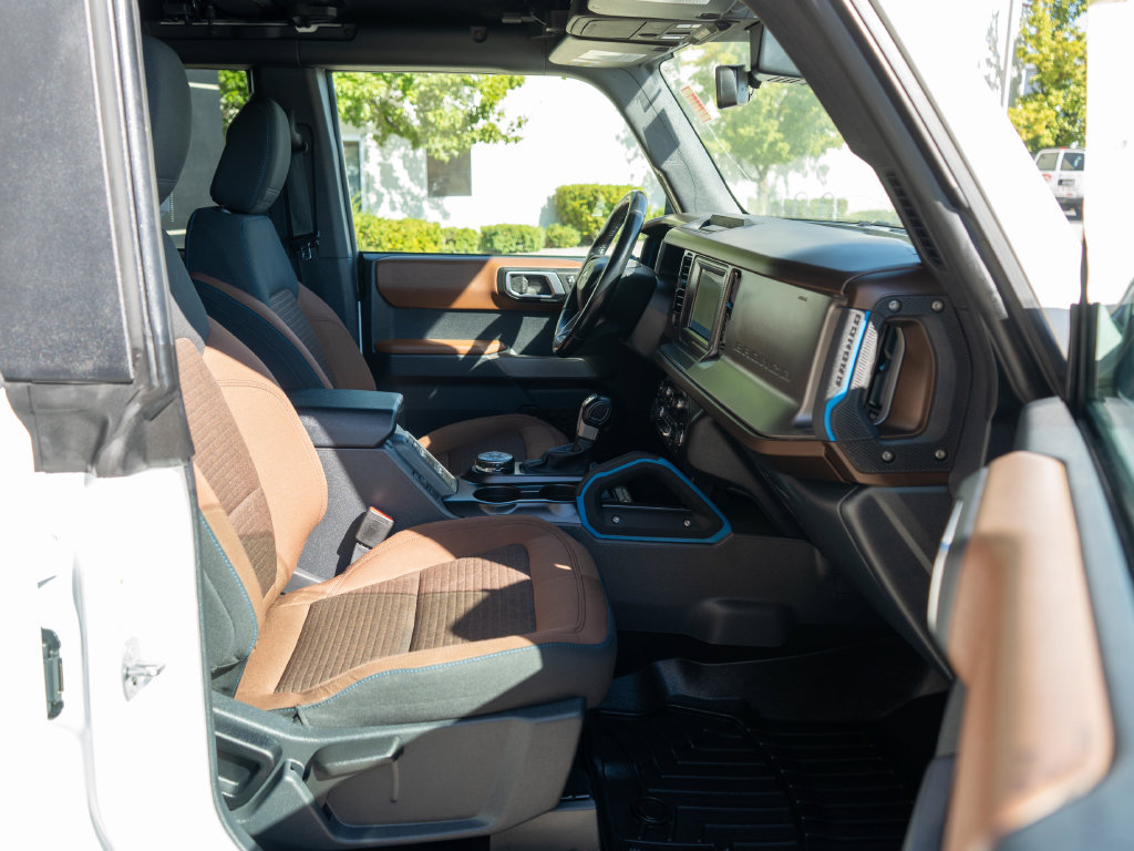 Used 2021 Ford Bronco Outer Banks AWD/4WD image 10