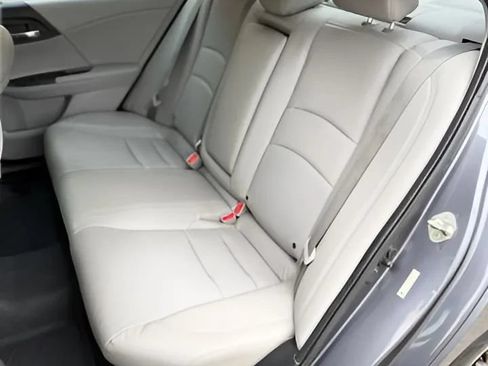 Used 2013 Honda Accord EX-L image 17