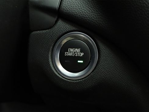 Used 2024 Chevrolet Equinox LT image 19