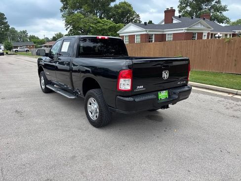 Used 2022 RAM 2500 Big Horn AWD/4WD image 3