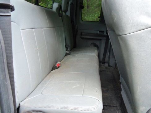 Used 2012 Ford F250 XL w/ PWR Equipment Group image 15