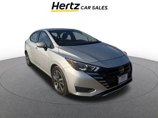 Used 2025 Nissan Versa SV video 1