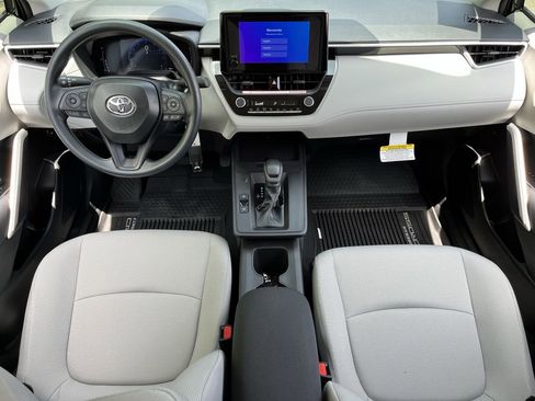 New 2026 Toyota Corolla Cross L FWD image 9