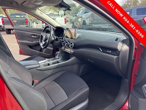 Used 2021 Nissan Sentra SV image 18