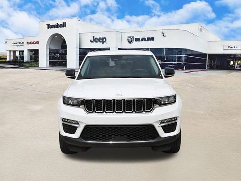 Used 2023 Jeep Grand Cherokee Limited RWD image 2