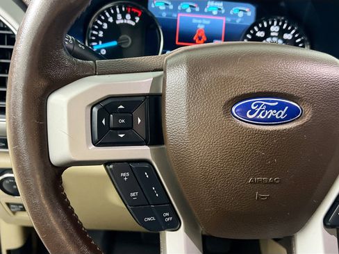 Used 2018 Ford F150 Lariat w/ Equipment Group 502A Luxury image 18