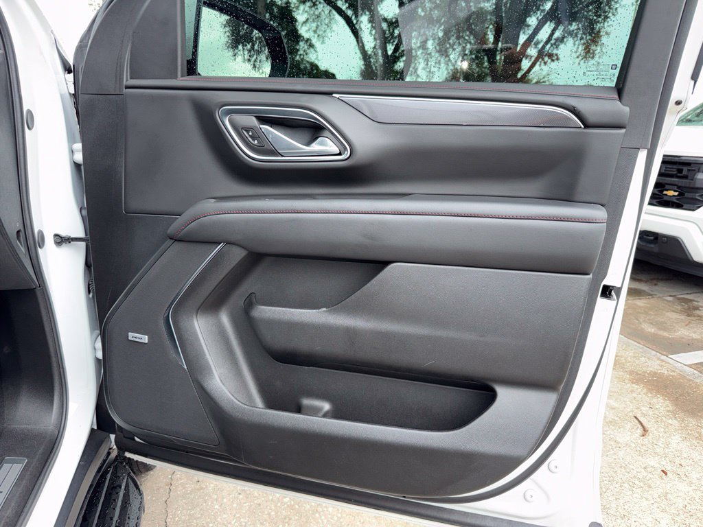 Used 2024 Chevrolet Tahoe RST w/ Luxury Package RWD image 27