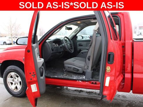 Used 2007 Dodge Dakota ST image 18