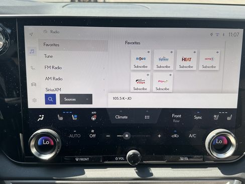 Used 2024 Lexus RX 350 Premium Plus w/ Convenience Package AWD/4WD image 24