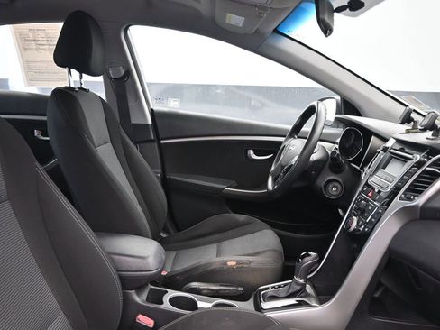 Used 2016 Hyundai Elantra GT image 10