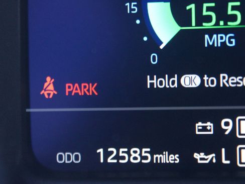 Used 2024 Toyota Tundra Platinum image 4