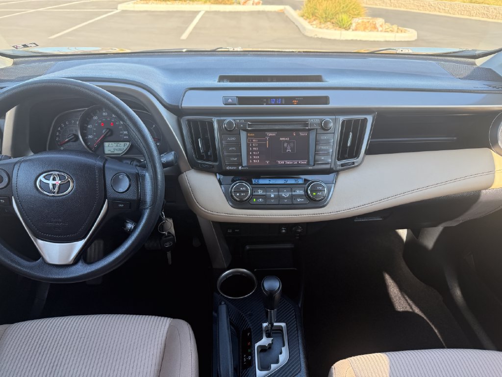 Used 2014 Toyota RAV4 XLE FWD image 15
