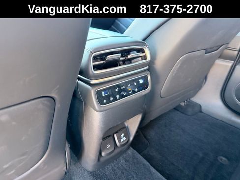 Used 2025 Genesis GV80 3.5T Prestige AWD/4WD image 24