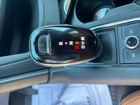 Used 2021 Cadillac XT5 Premium Luxury AWD/4WD image 28
