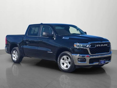 Used 2025 RAM 1500 Big Horn image 7