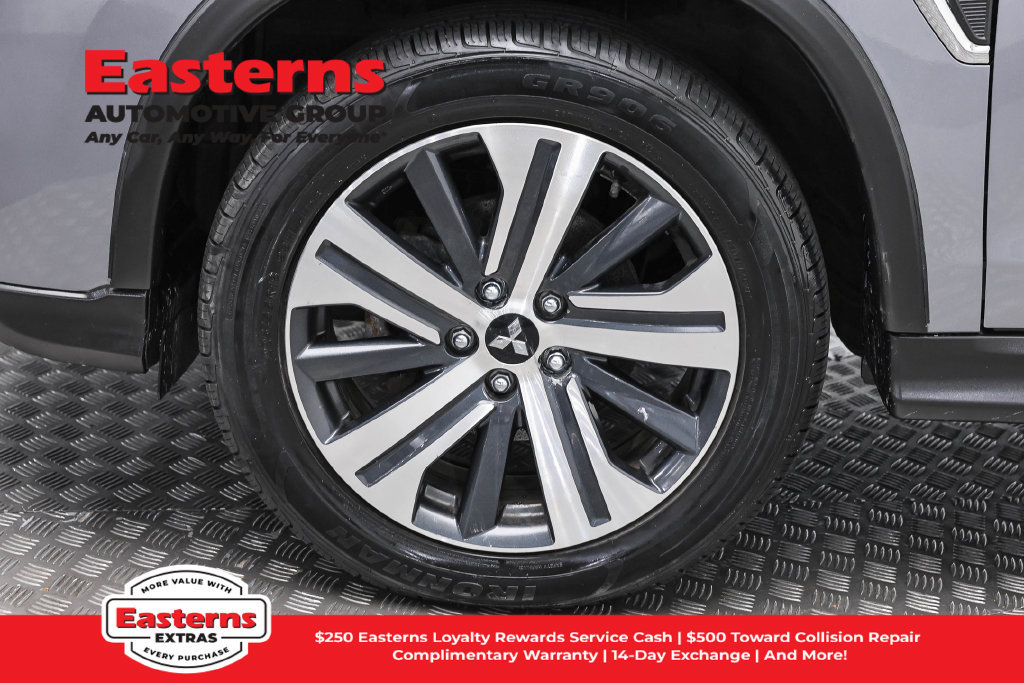 Used 2022 Mitsubishi Outlander Sport SE FWD image 33