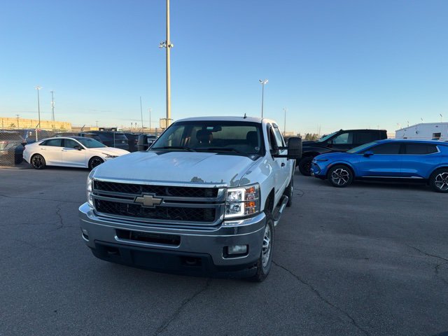 Used 2011 Chevrolet Silverado 2500 LT w/ Interior Plus Package AWD/4WD image 1