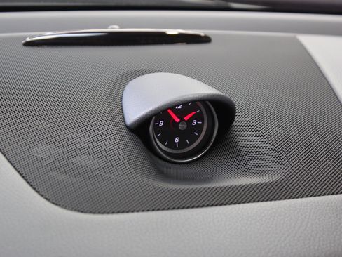 Used 2017 Mercedes-Benz SL 550 image 52