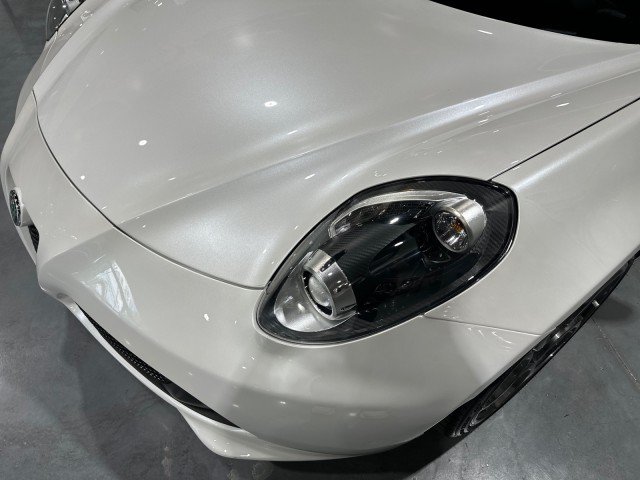 Used 2017 Alfa Romeo 4C Coupe w/ Coupe Track Package 1 RWD image 16