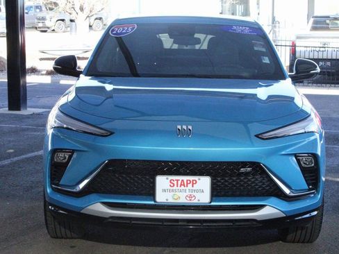 Used 2025 Buick Envista Sport Touring w/ Convenience II Package image 10