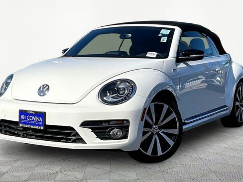 Used 2014 Volkswagen Beetle R-Line image 3