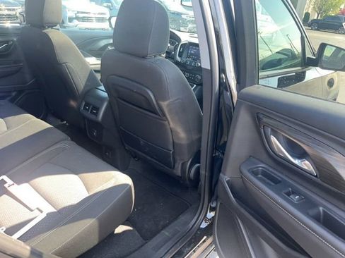 Used 2023 GMC Terrain SLE w/ Driver Convenience Package FWD image 12
