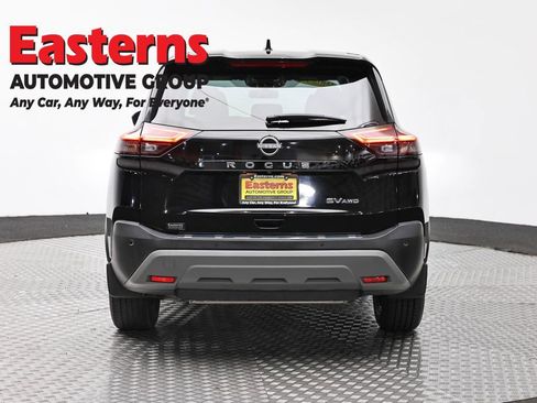 Used 2023 Nissan Rogue SV AWD/4WD image 6