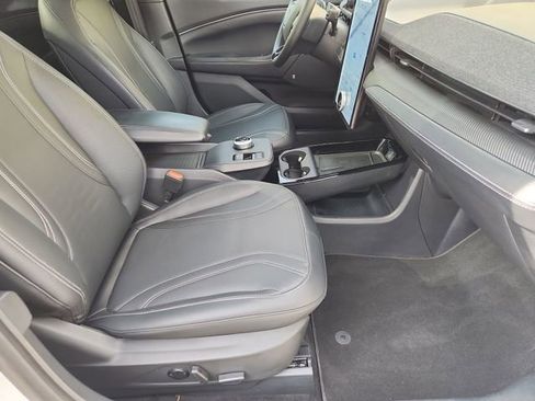 Used 2023 Ford Mustang Mach-E Premium image 29