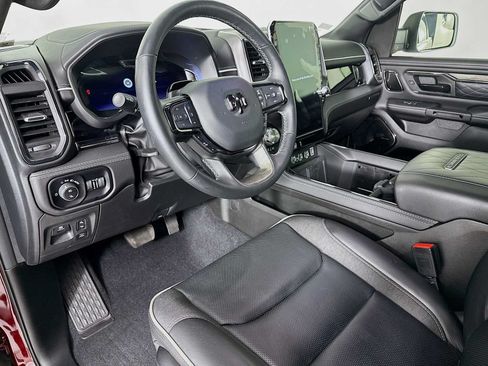 Used 2025 RAM 1500 Limited AWD/4WD image 4