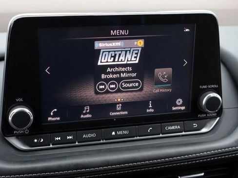 Used 2022 Nissan Rogue SV image 28