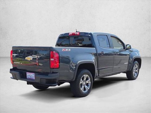 Used 2018 Chevrolet Colorado Z71 RWD image 5