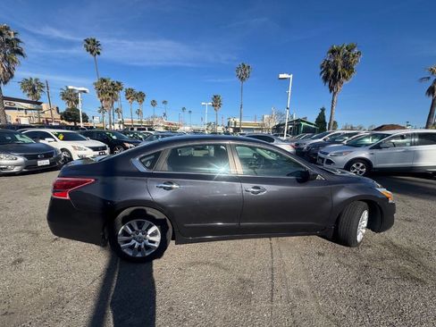 Used 2013 Nissan Altima 2.5 S image 6