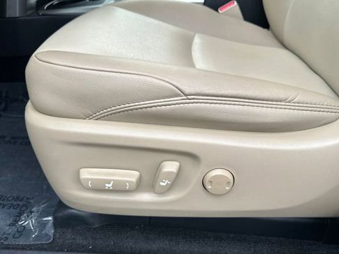 Used 2022 Toyota 4Runner SR5 Premium w/ Moonroof Package image 13