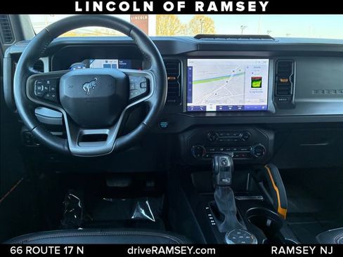 Used 2024 Ford Bronco Badlands AWD/4WD image 23