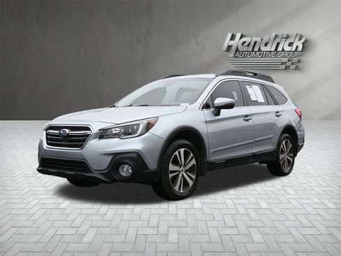Used 2019 Subaru Outback 2.5i Limited image 5