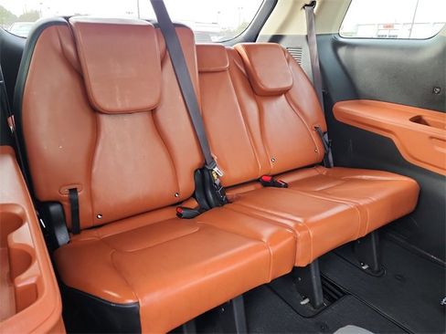 Used 2022 Kia Carnival SX image 21