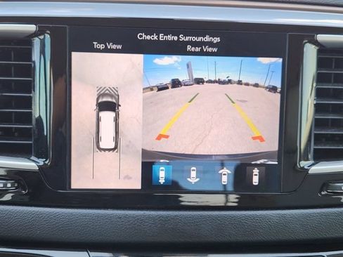Used 2019 Chrysler Pacifica Touring-L w/ Advanced Safetytec Group FWD image 22