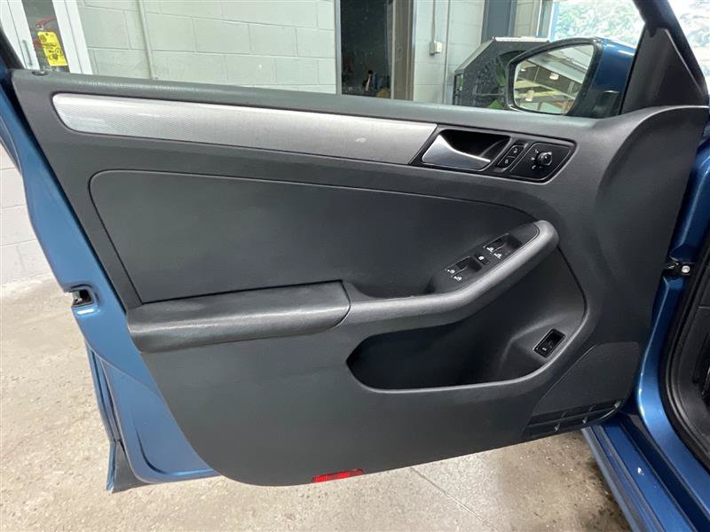 Used 2017 Volkswagen Jetta S FWD image 10