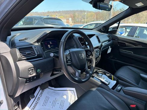 Used 2022 Honda Passport Elite image 18