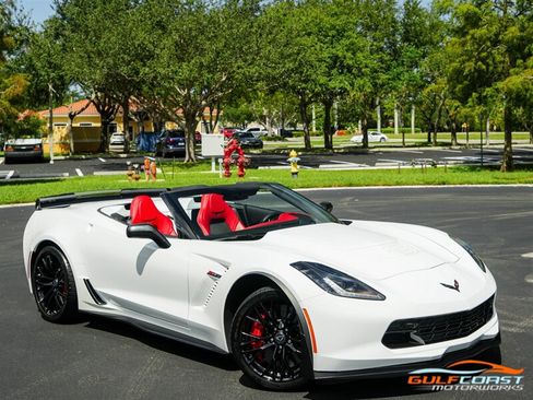 Used 2016 Chevrolet Corvette Z06 w/ 3LZ Preferred Equipment Group RWD image 72