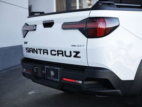 Certified 2024 Hyundai Santa Cruz XRT image 10