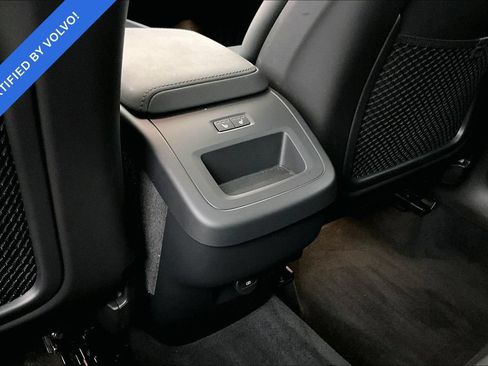 Certified 2026 Volvo XC60 B5 Plus AWD/4WD image 31