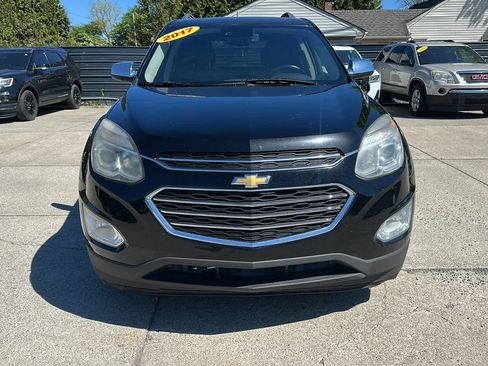 Used 2017 Chevrolet Equinox Premier w/ Enhanced Convenience Package FWD image 2