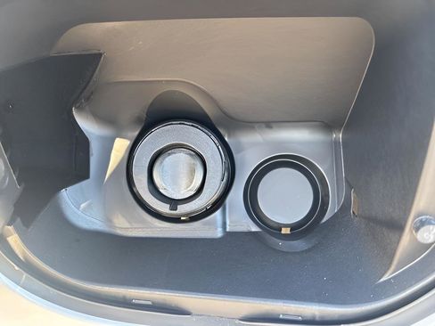 New 2026 GMC Sierra 1500 SLT image 5