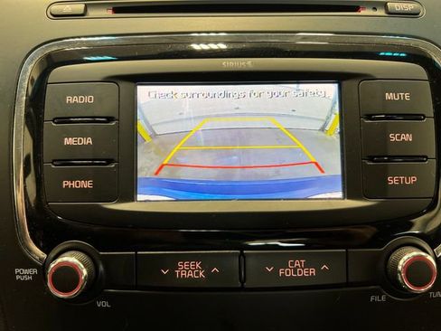 Used 2018 Kia Forte LX w/ LX Popular Package image 14