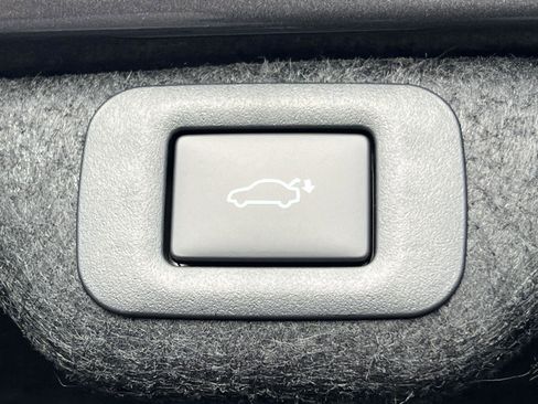 New 2025 Lexus ES 350 Ultra Luxury image 14