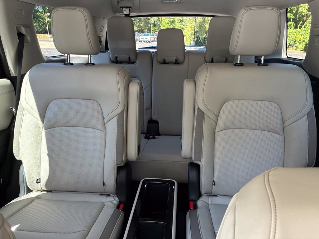 New 2026 Nissan Pathfinder SL w/ SL Premium Package AWD/4WD image 27