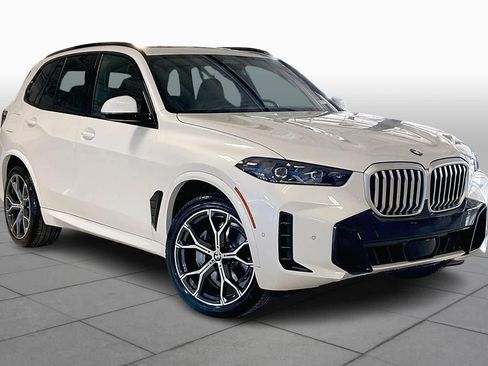 New 2026 BMW X5 xDrive40i w/ M Sport Package image 2